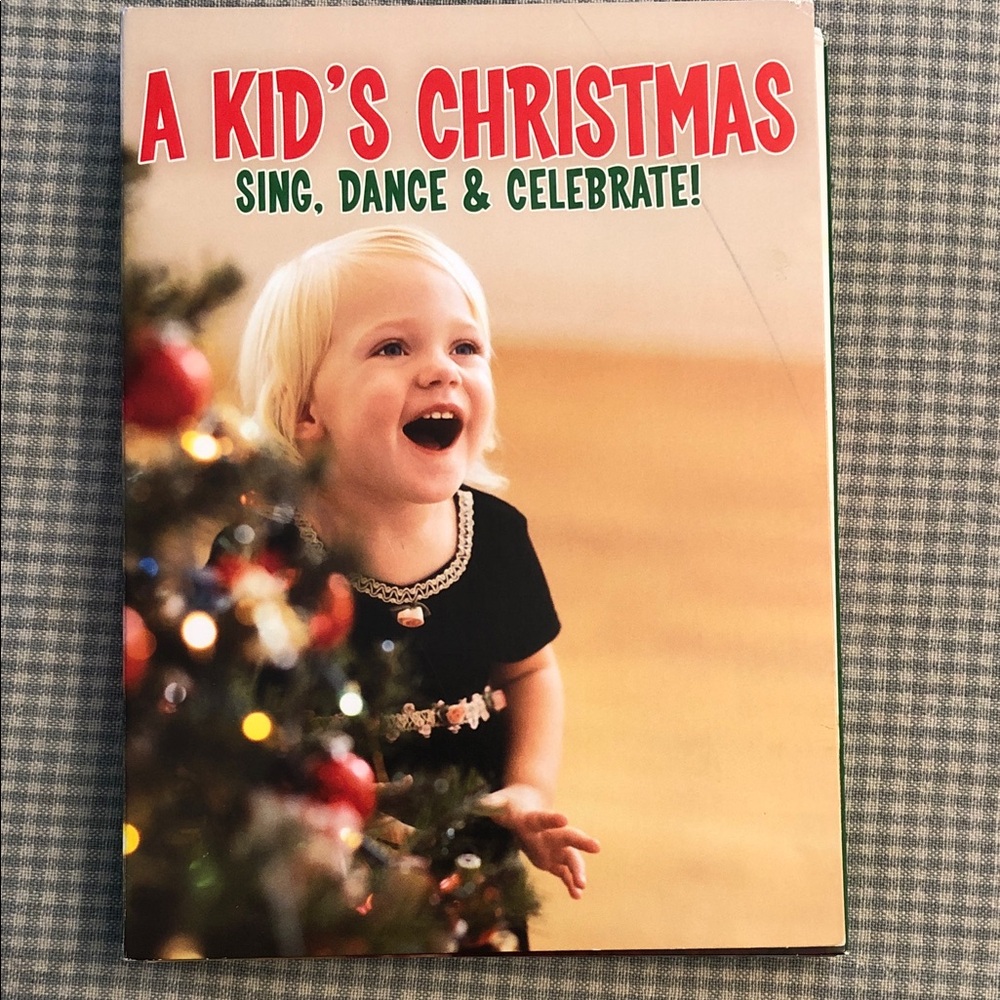 A Kid's Christmas CD - Sing, Dance & Celebrate! 1997 vintage NWOT #1021
